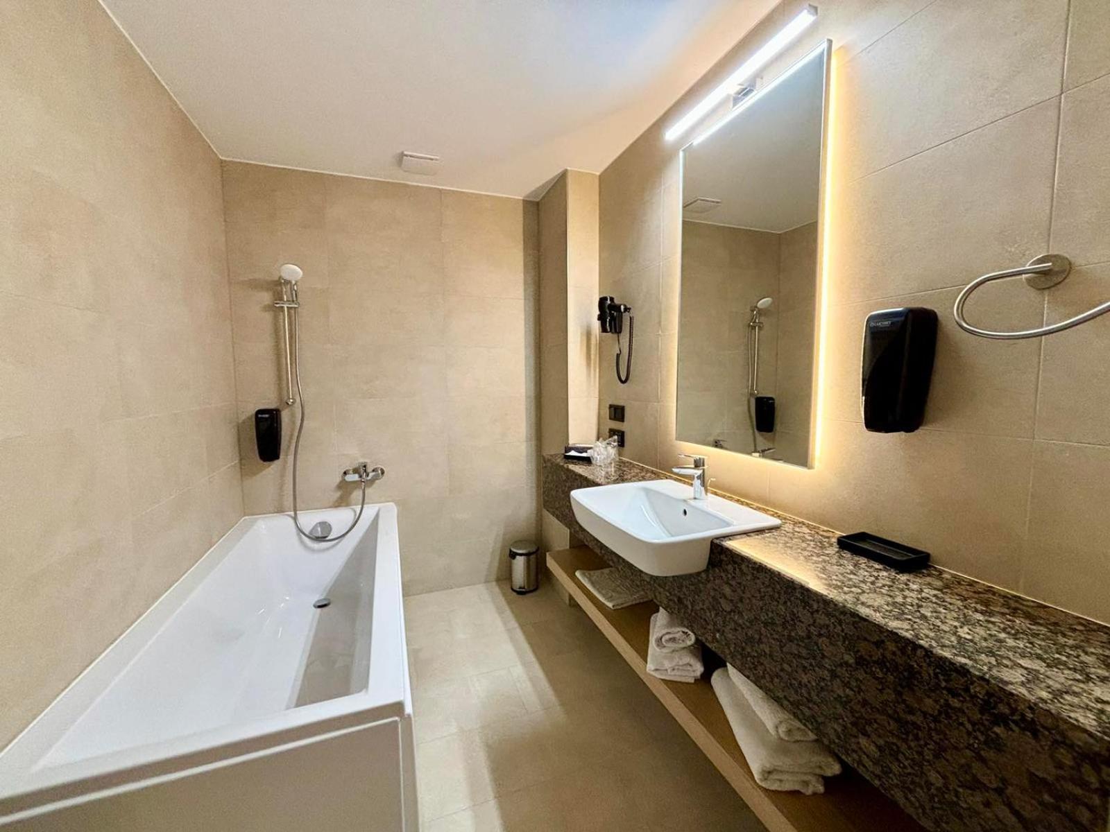 Zenit Wellness Balaton Hotel Vonyarcvashegy