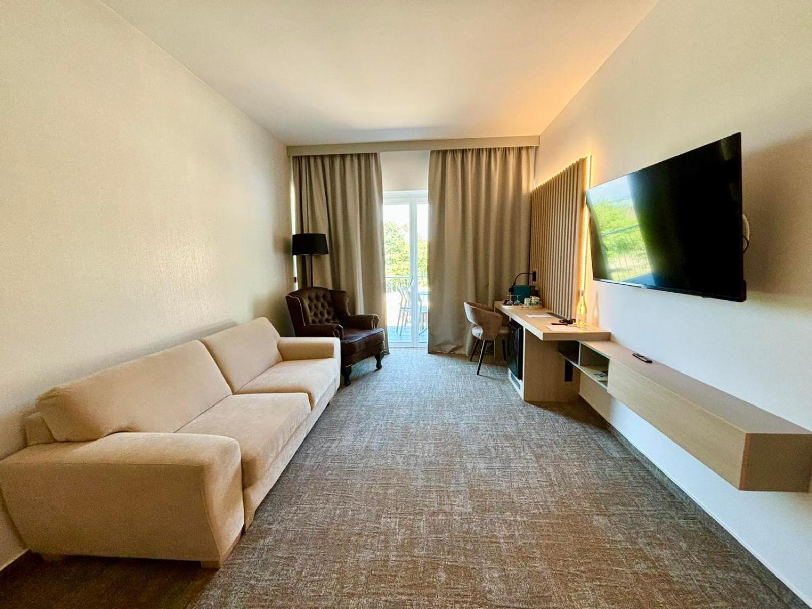 Hotel Zenit Wellness Balaton 4*
