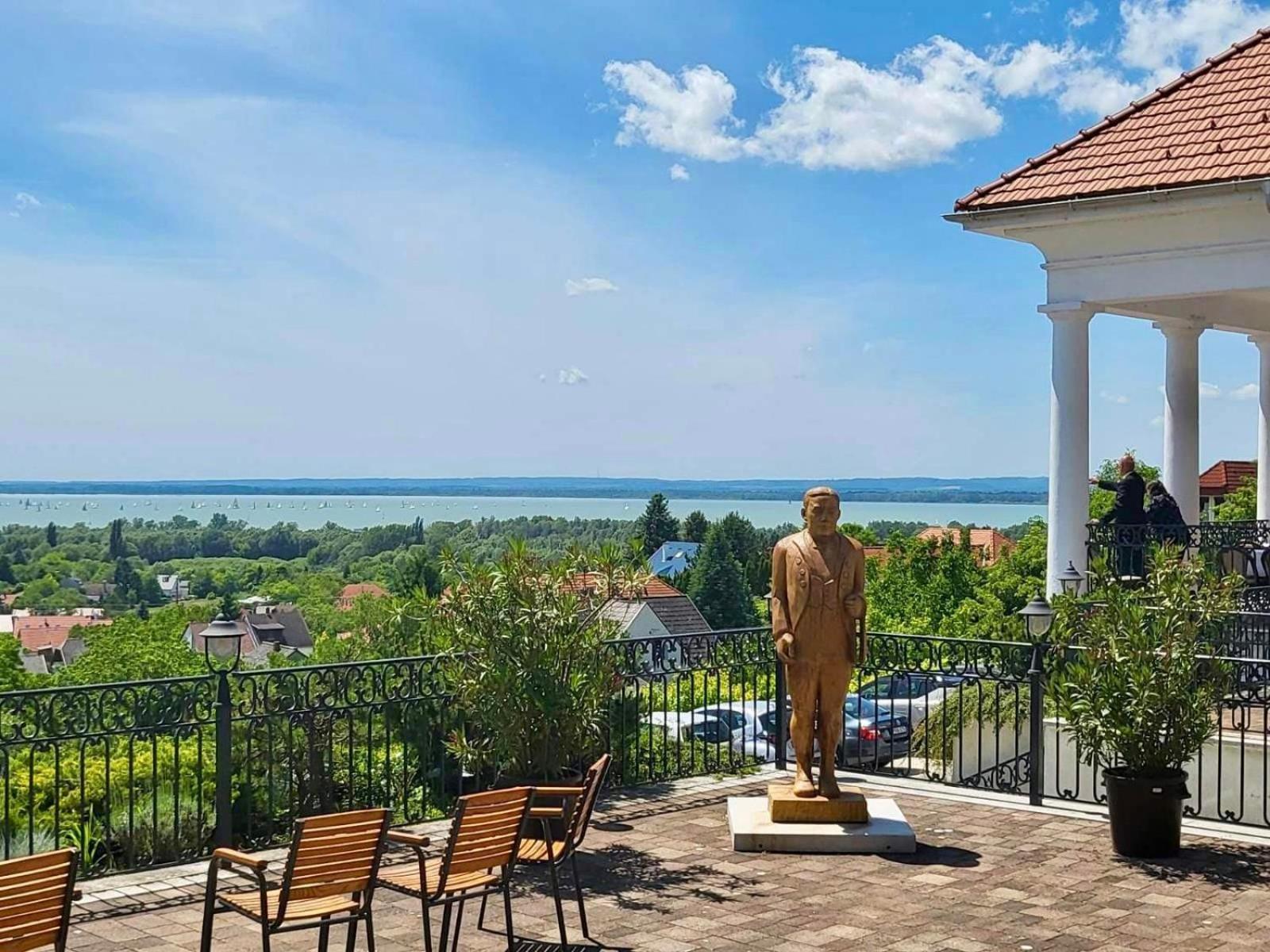 Zenit Wellness Balaton Vonyarcvashegy