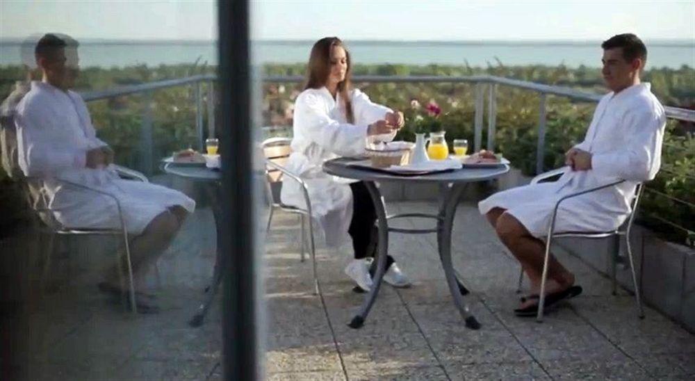 Zenit Wellness Balaton 4*